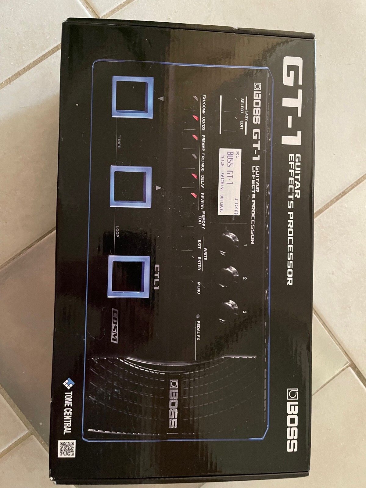 BOSS　GT1 New Boss GT-1 Guitar Multi-Effects Processor Pedal
