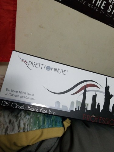 pretty in a minute keratin flat iron