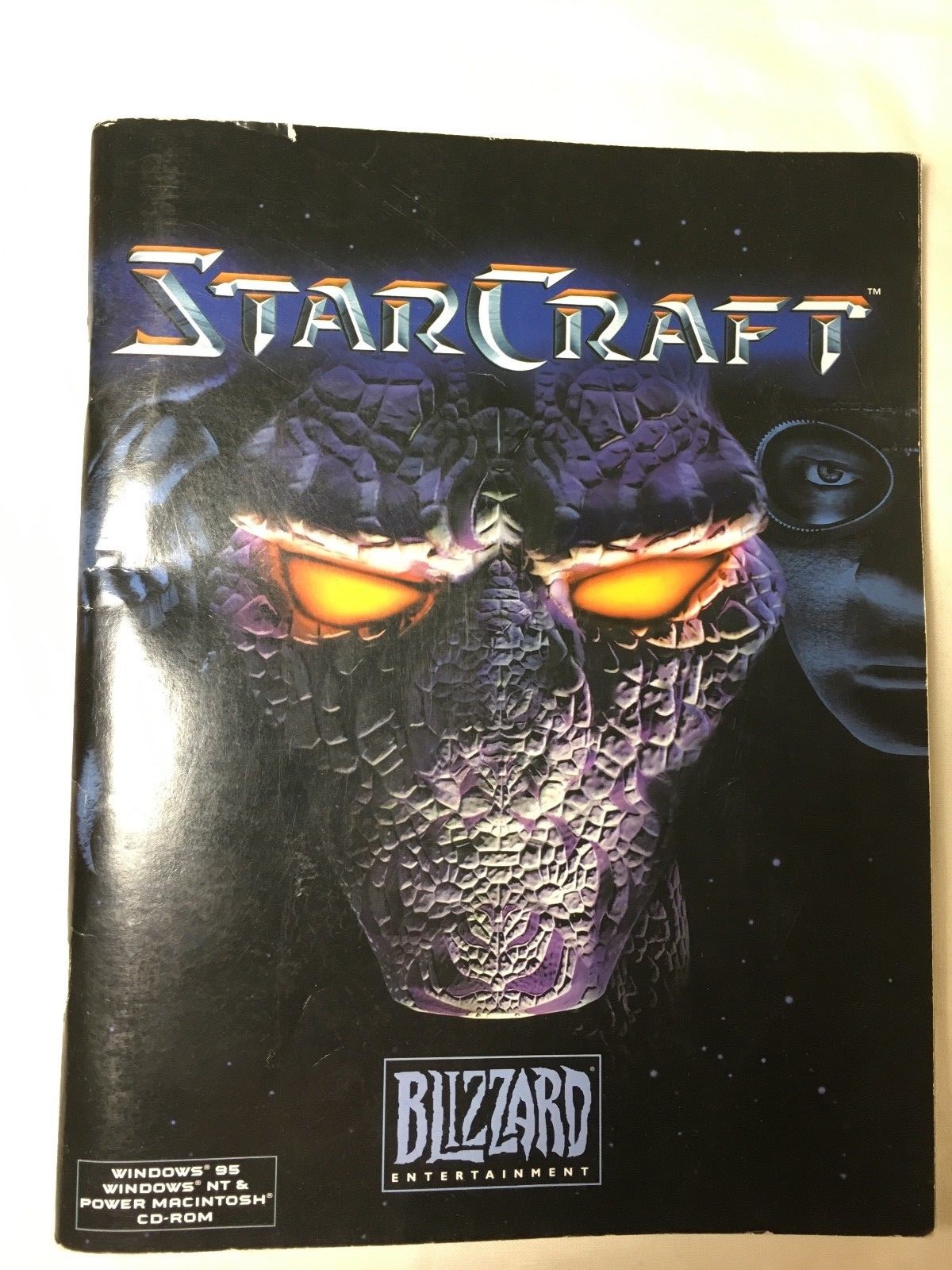 Starcraft and StarCraft: Brood War PC Bundle (w/ booklet & unit reference)