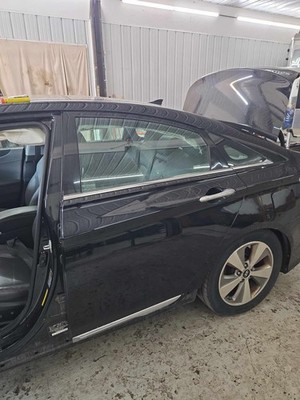 Used Left Rear Door fits: HYUNDAI SONATA Left 11 12 13 14 15