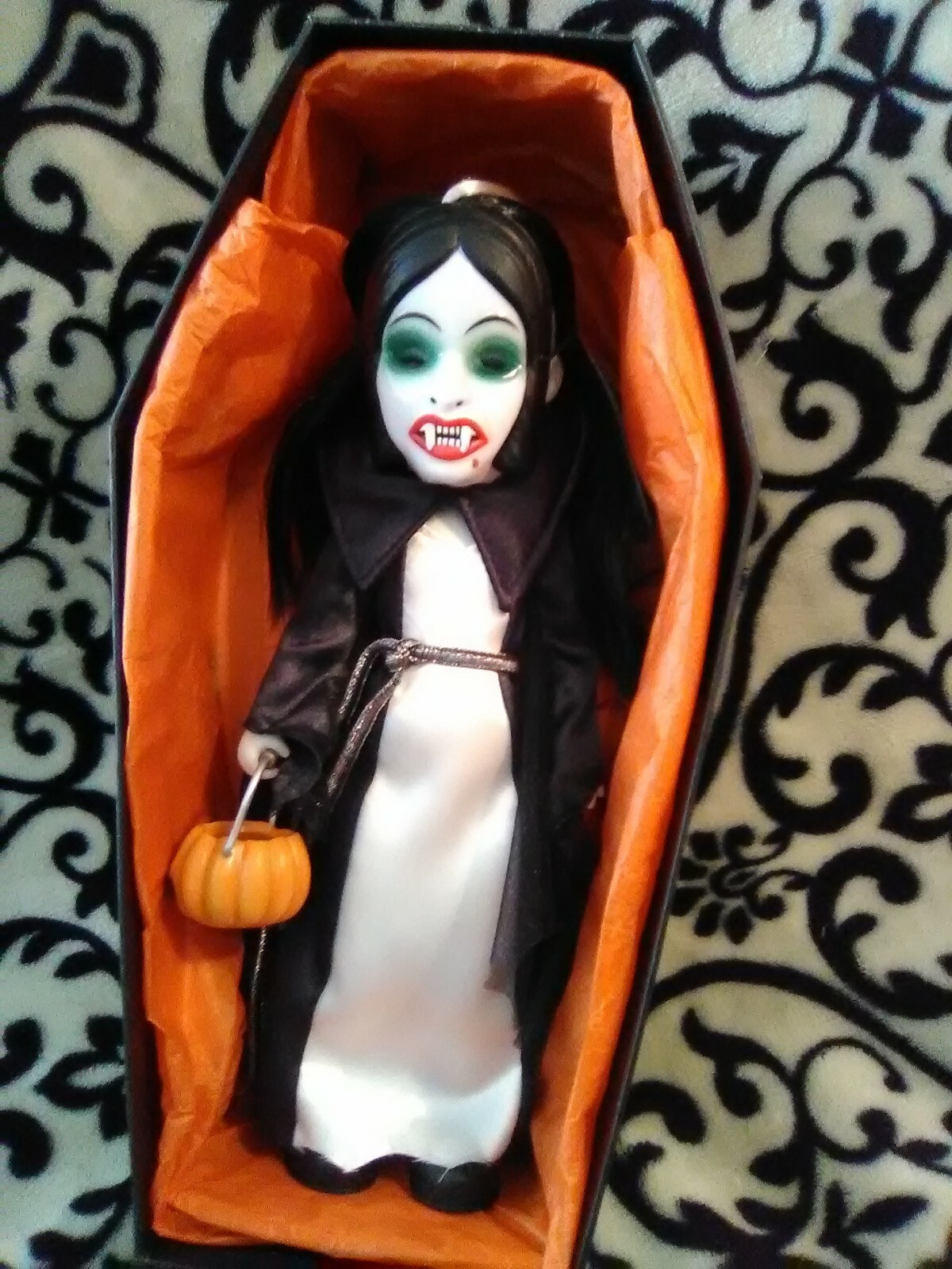 Living Dead Dolls INGRID Series 18 Halloween