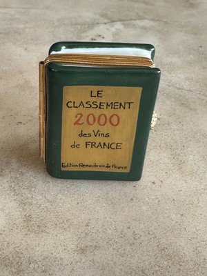 2000 Champagne Book Limoges Trinket Box Peint Main Beautiful, signed