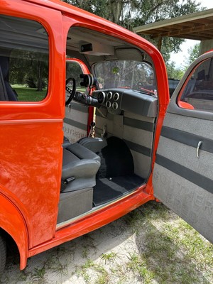 image 4 of interior