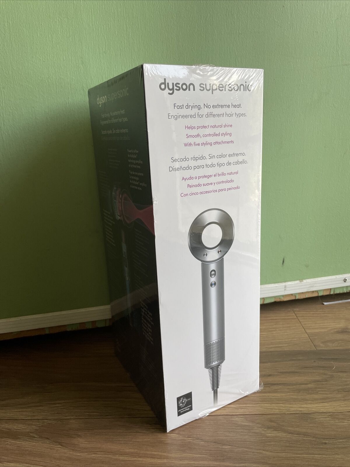 1600w Dyson Supersonic Hd07 White Silver Model 2022 2yr Warranty