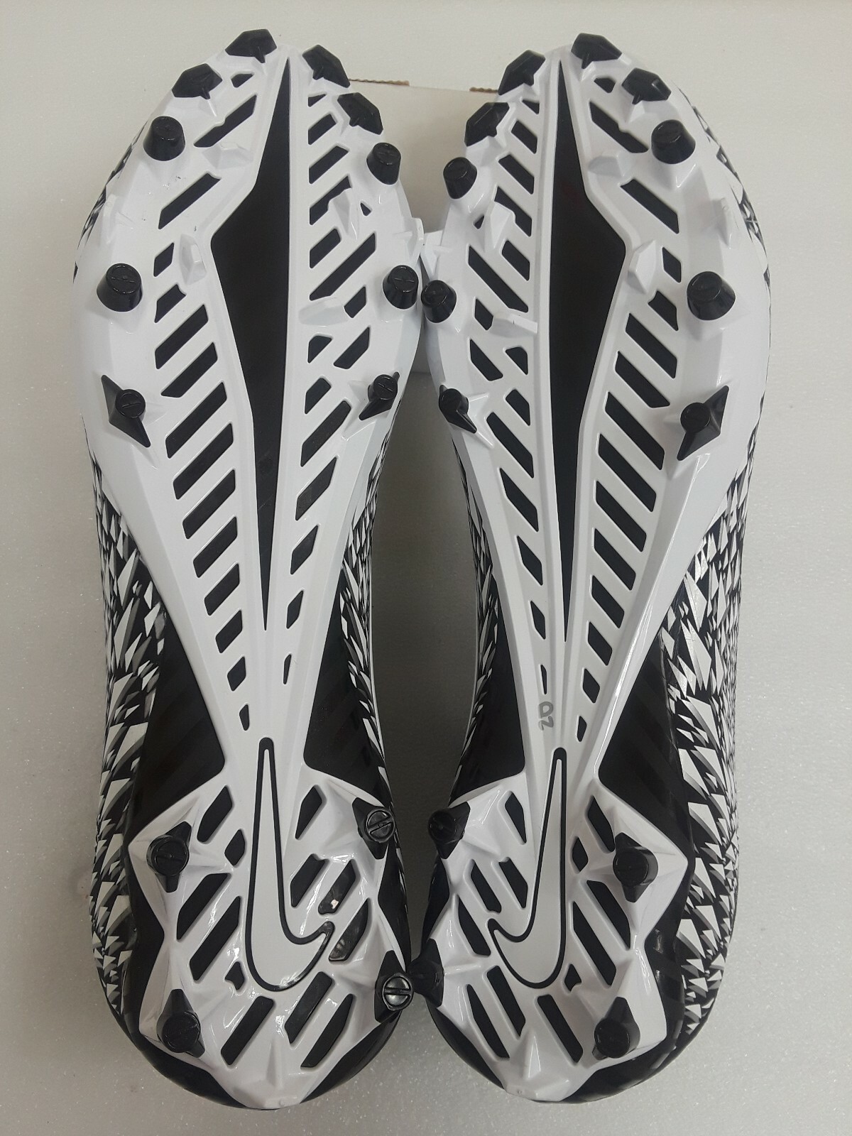 NEW Nike Vapor Speed 2 TD Football Cleats Men's Size 16 Black/White 833380-010