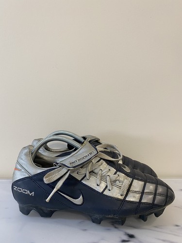 2001 nike football cleats
