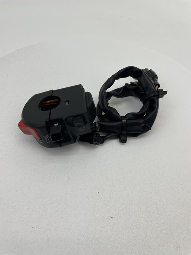 みぃ出品　スイッチボックス Amazon.co.jp: 未来工業 露出スイッチボックス カブセ蓋付
