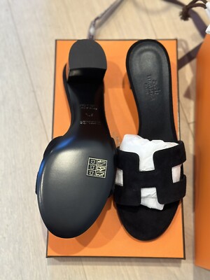 NEW Hermes Oasis Sandals Black Noir Velvet Suede Goatskin Size 37.5 RARE