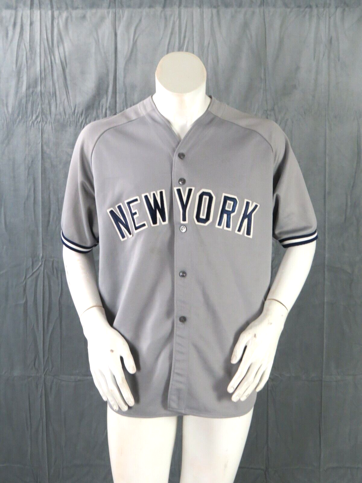 Men's New York Yankees Nike Gray Road Replica Team Jersey