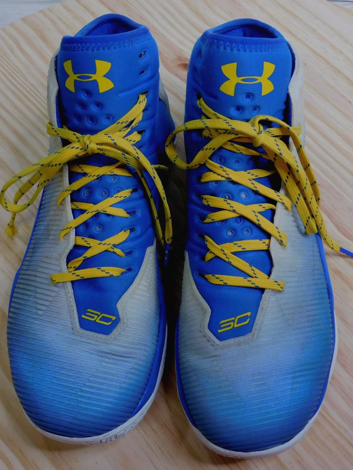 curry 5 blue and yellow