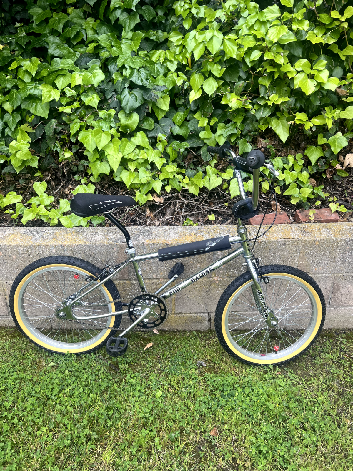 HUTCH ハッチ　BMX OLD SCHOOL　ビンテージ　クランク HUTCH ハッチ BMX OLD SCHOOL ビンテージ クランク Hutch