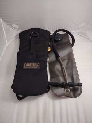 Camelbak Thermobak 2L 70oz Hydration Pack Black New With Out Tags