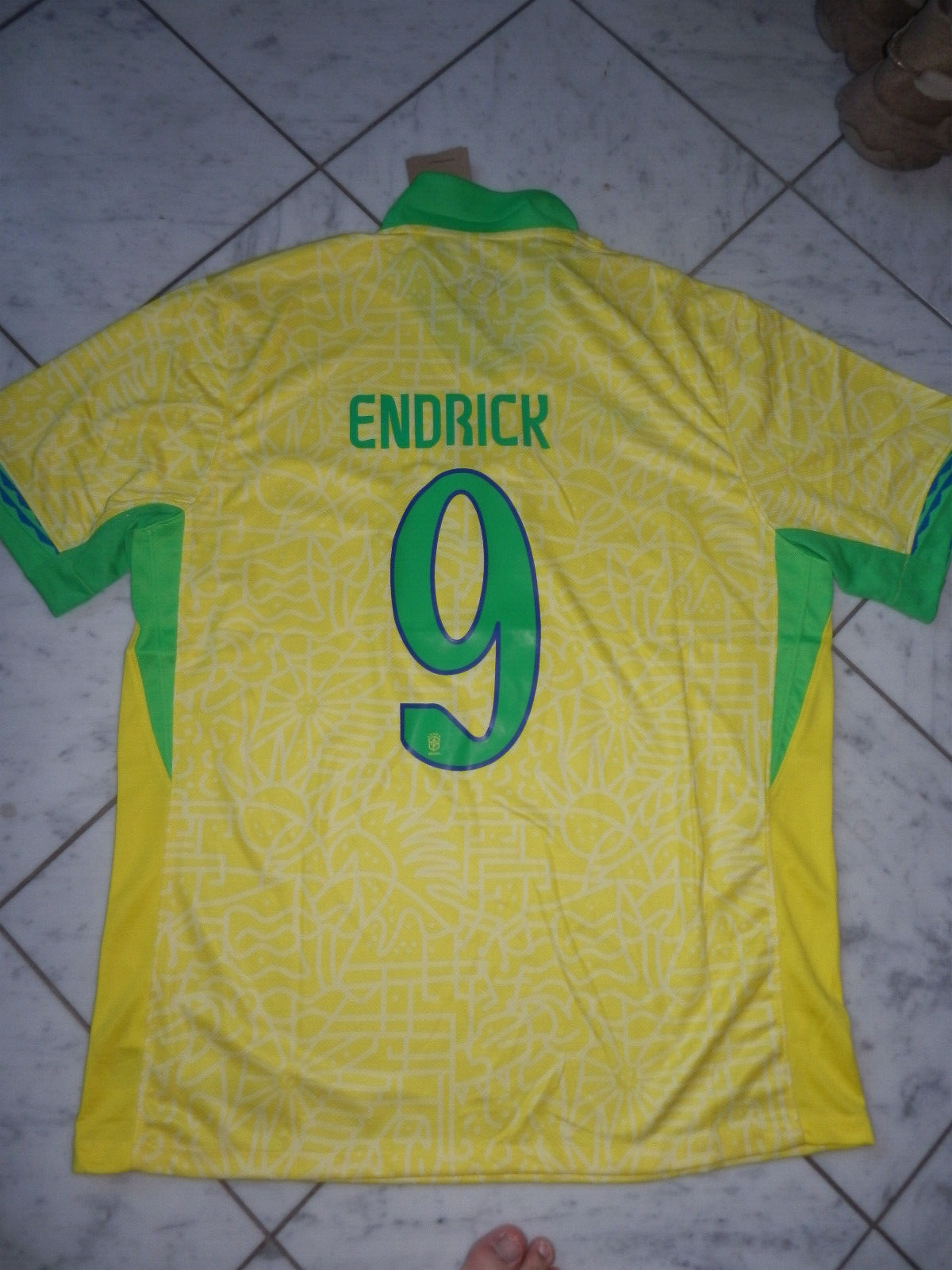 Brazil Home ENDRICK #9 Soccer Football Jersey 2024/2025 Nike