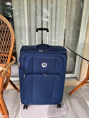 DELSEY Optimax Lite 2.0 Expandable 28'' Check-in Spinner