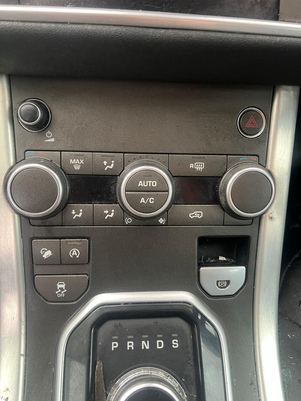 LANDROVER RANGEROVER EVOQUE L538 11/2011-01/2019 LEFT FRONT DOOR TRIM - thumbnail 5