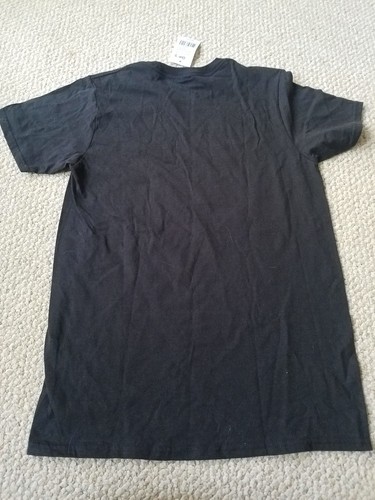 NWT Game of Thrones T-Shirt Size Small Black Winter is Coming House of Stark