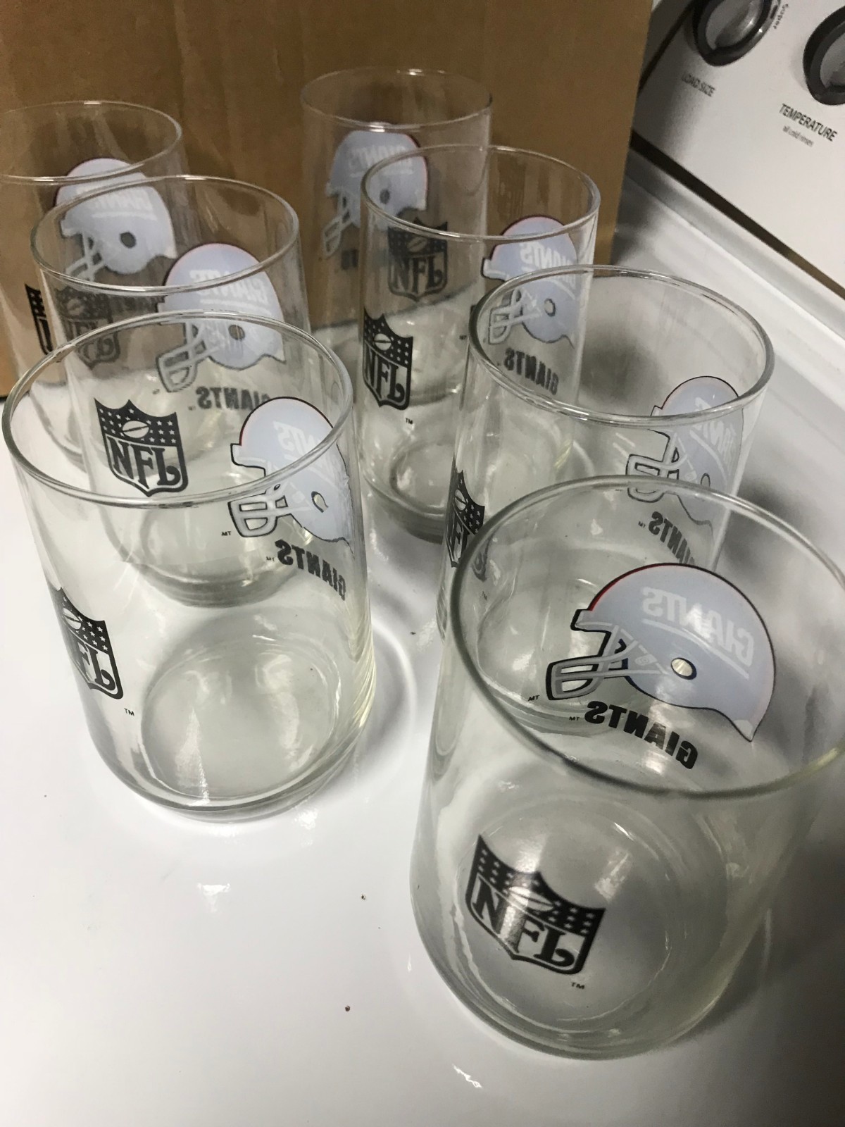 VINTAGE NEW YORK GIANTS DRINKING GLASSES SET OF 7 NEVER USED