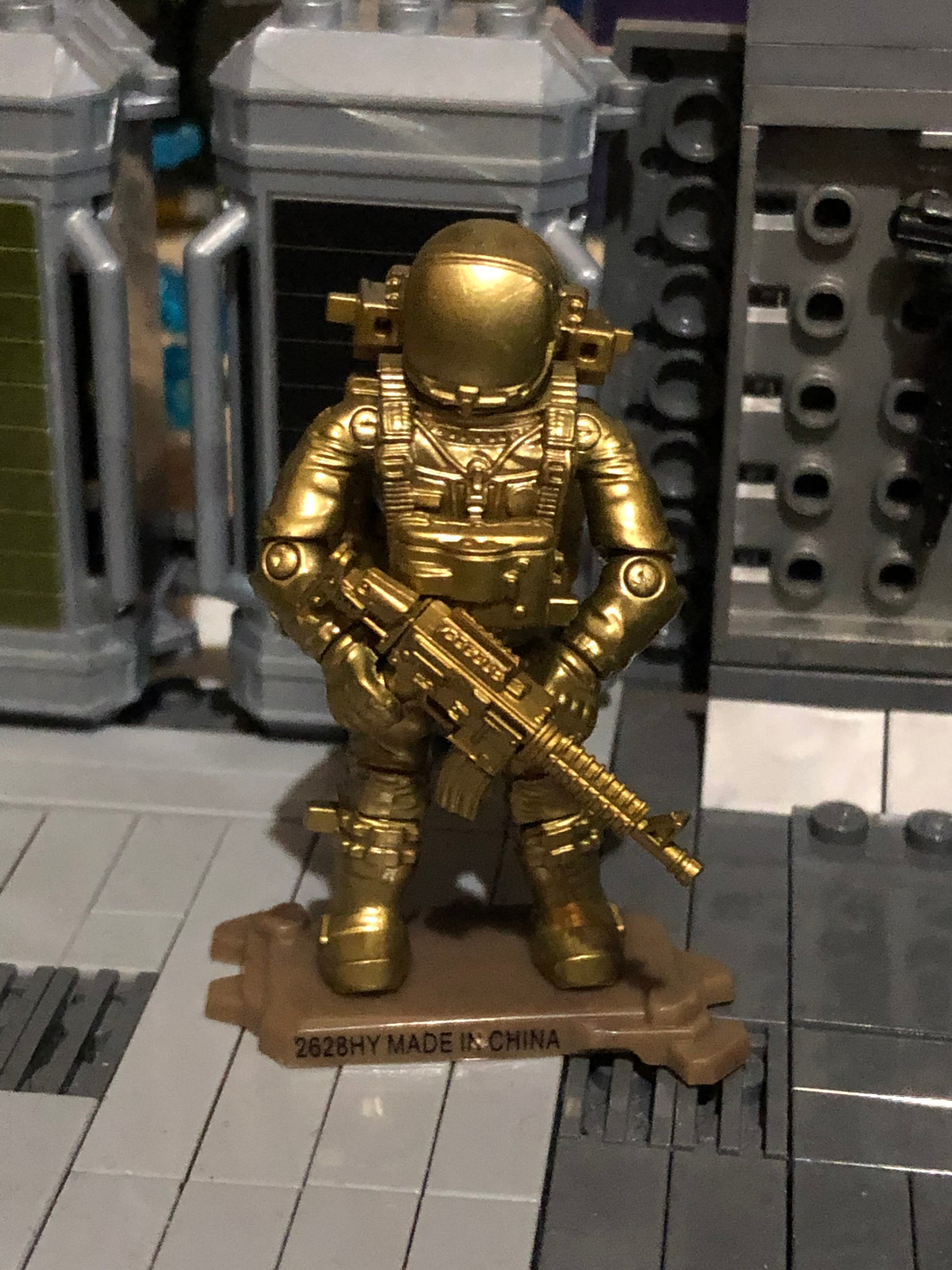 CALL OF DUTY EXCLUSIVE GOLD GHOSTS ghost cod mega bloks SDCC minifig 99707  promo