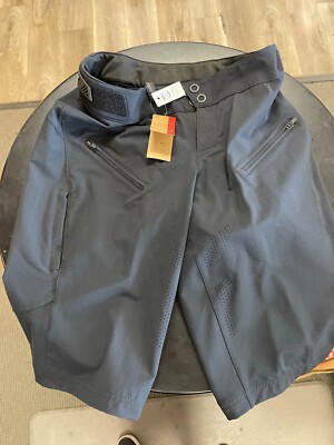 SPECIALIZED ANDORRA PRO SHORT WOMAN BLK SM 64220-4102