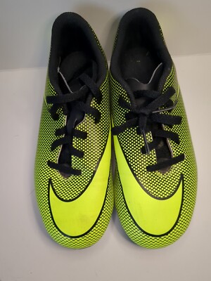 Nike Skin Jr. Hypervenom Phantom III FG Lime Green/neon Yellow Youth Size 3 Y
