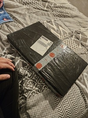 Foto dell'oggetto di un acquirente verificato