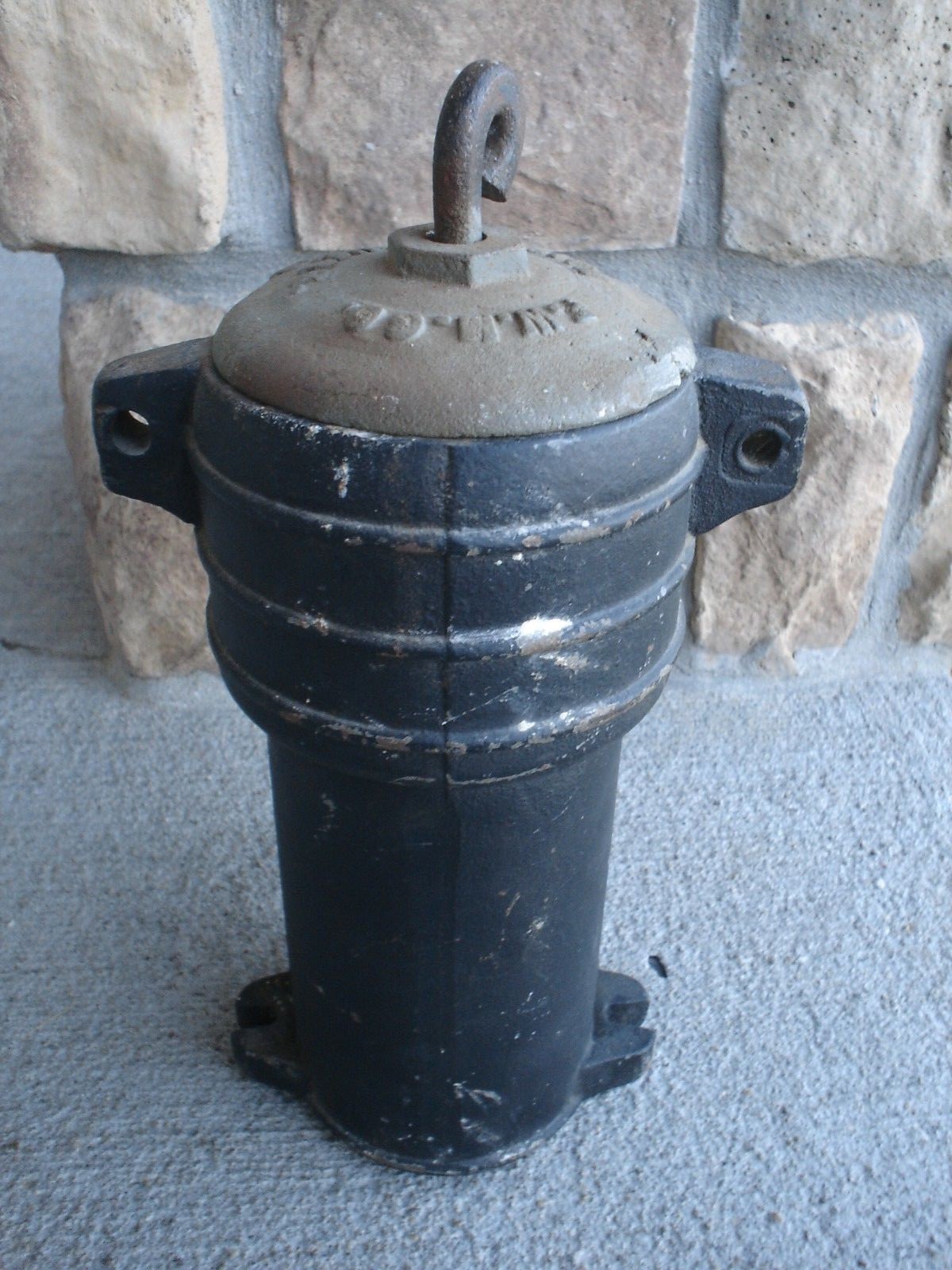 ANTIQUE  Fairbury Windmill Co. Fairbury, Neb. Cast Iron Pump Housing - Very Good