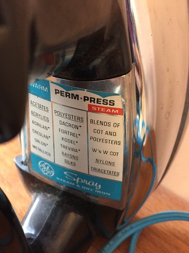 Vintage General Electric Iron Steam And Spray Works!
