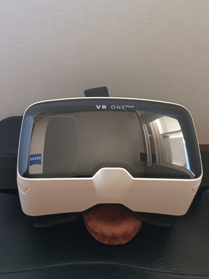 Zeiss VR ONE Plus~ Virtual Reality~ Smartphone~ Headset 2174 931