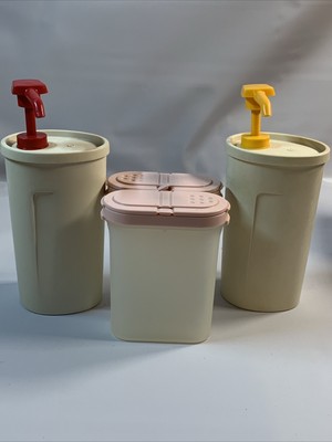 Tupperware Mustard & Ketchup Set & Salt/Pepper/Spice/Dry Rub Shakers Set
