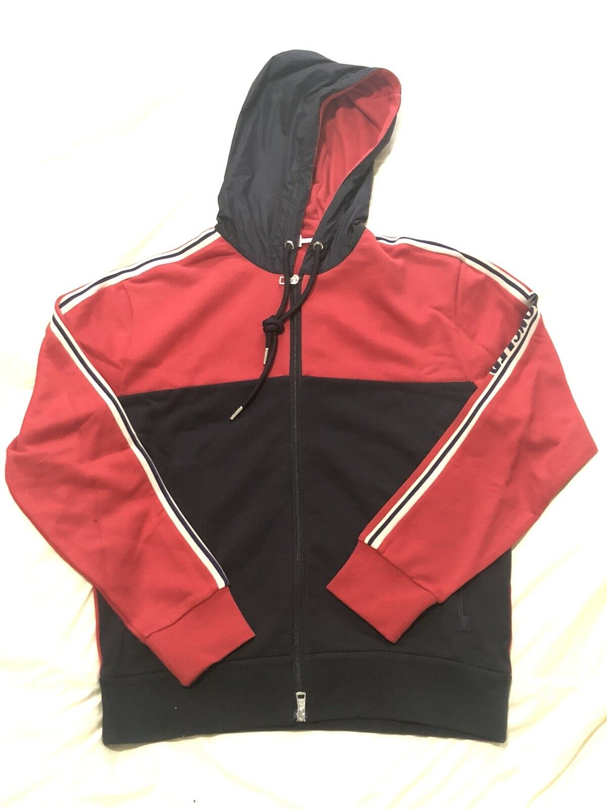 MONCLER Men's Red Navy Hoodie Zip Sweatshirt Cardigan Size MONCLER Men's Red Navy Hoodie Zip Sweatshirt Cardigan Size