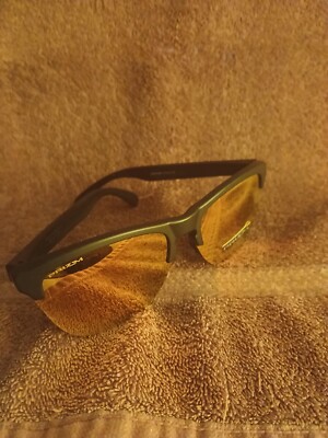 Oakley Frogskins Lite OO9374-0463 Matte Black / Prizm Ruby