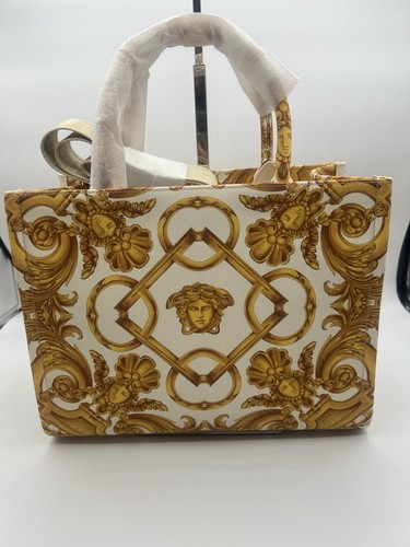 【VERSACE】 white and yellow cotton totes （関税送料込） 関税＆送料込み】Versace White And Yellow Cotton Totes Chain