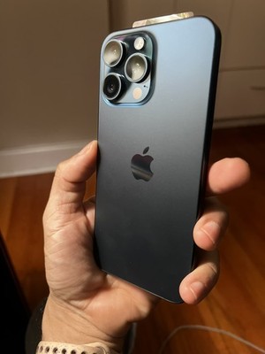 Apple iPhone 15 Pro 512GBシルバー 本体 Amazon.com: Apple iPhone 15 Pro, 512GB, White Titanium