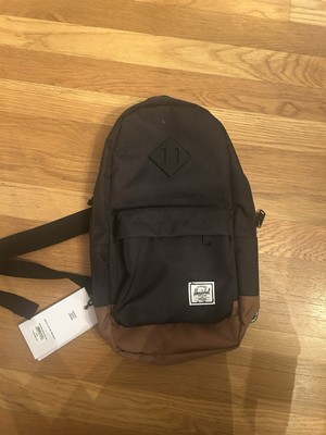 Herschel Heritage Shoulder Bag in Black