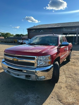10 11 12 13 CHEVY SILVERADO 1500 Engine Fuse Box Block Assembly