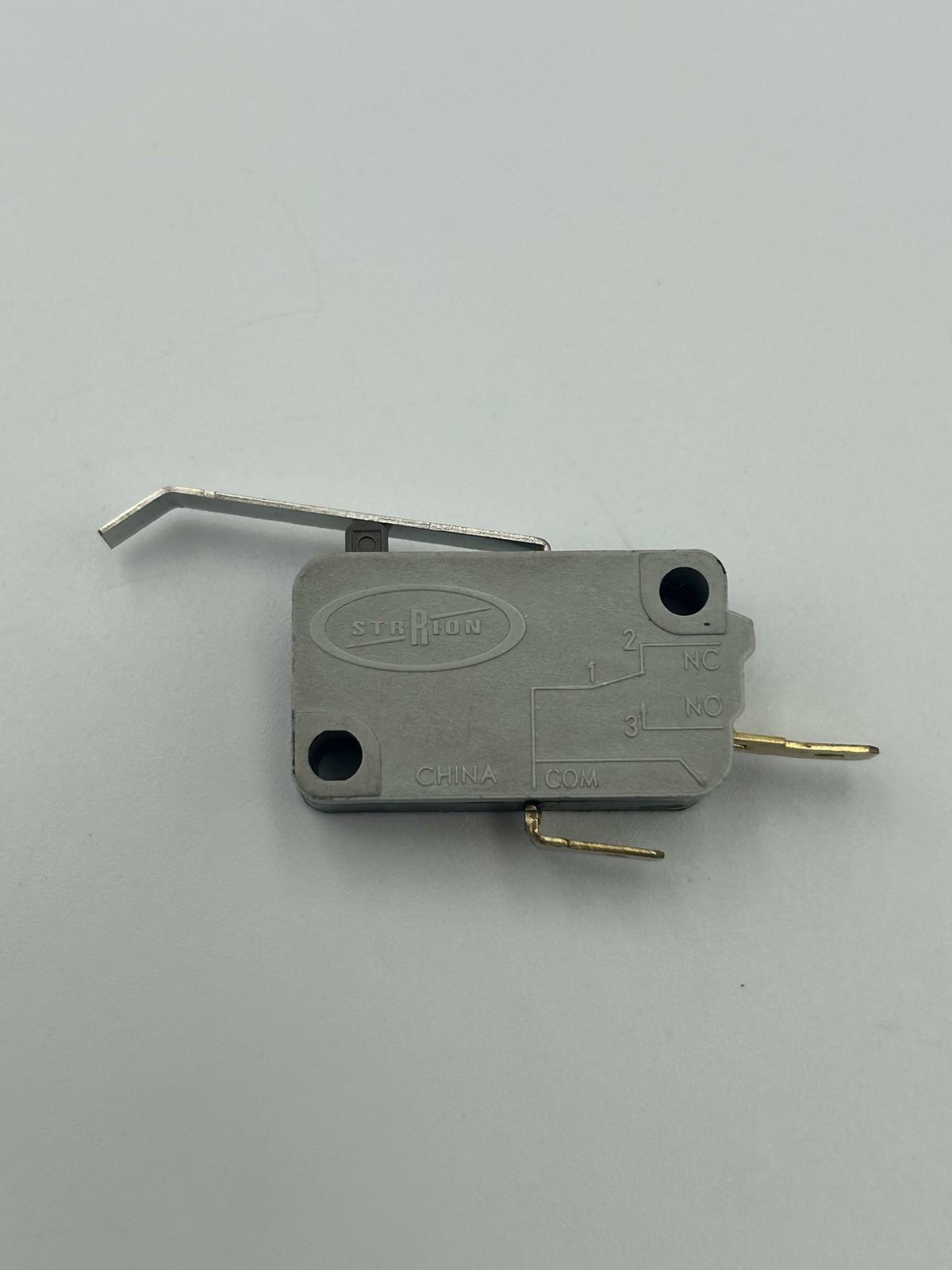 Samsung 3405-001117 Refrigerator Dispenser Micro Switch ( DA34-00011A) #971