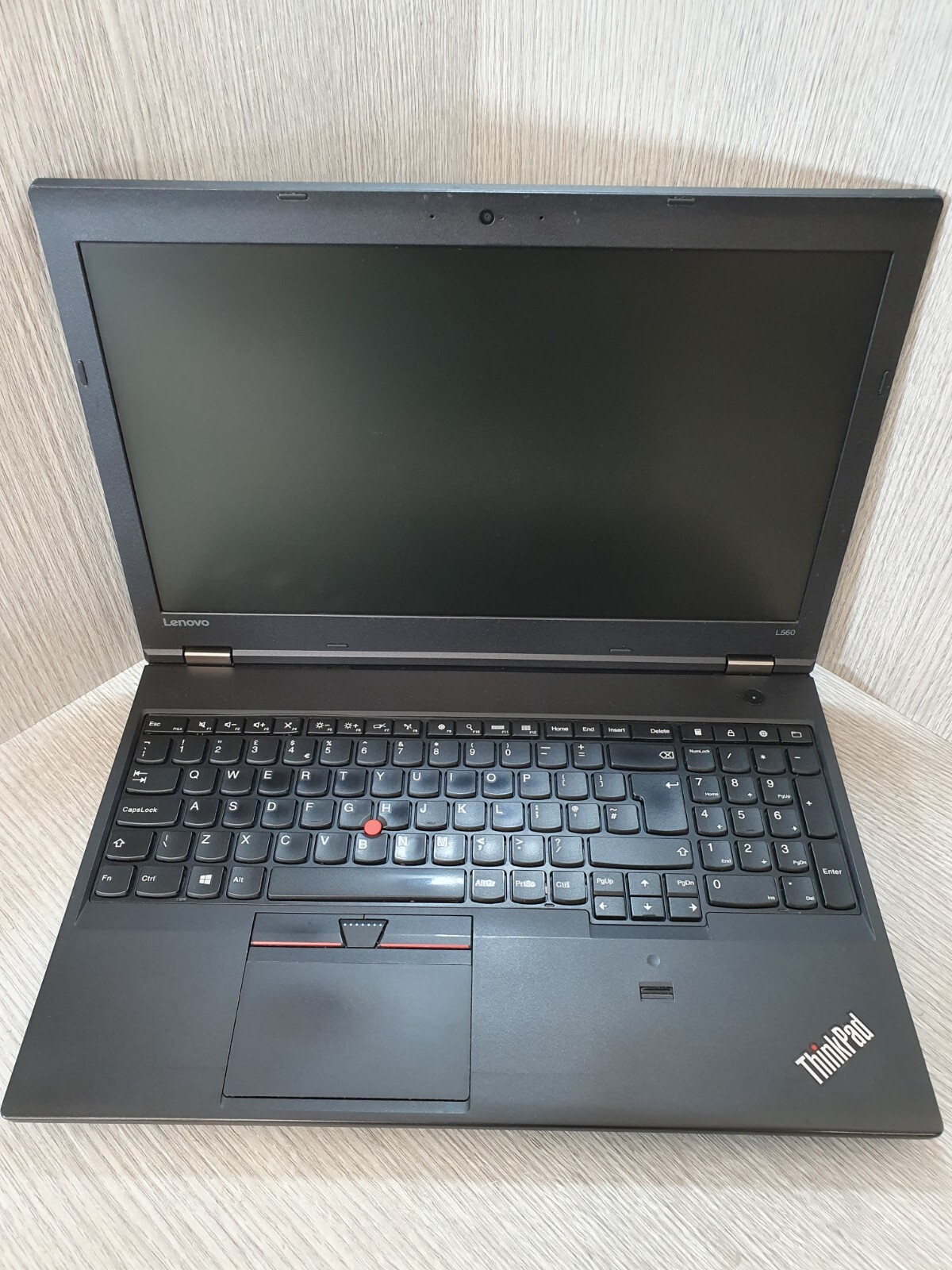 Windowsノート本体 Lenovo ThinkPad L560 i5 6200U 2.3GHz/8GB Lenovo ThinkPad L560 i5-6200U @ 2.3GHz 8GB DDR3 512GB SSD