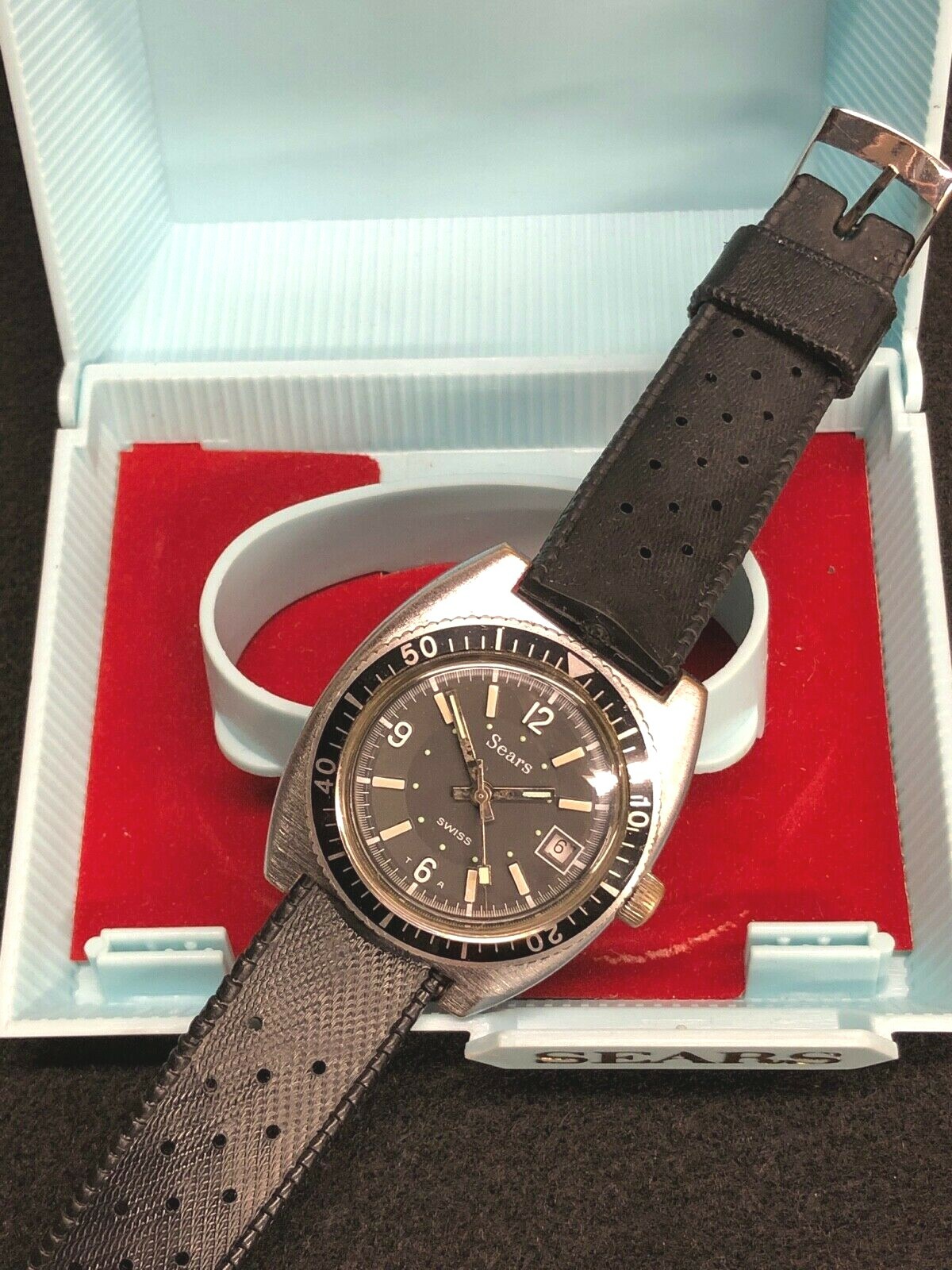 Rare Vintage 1960s Sears Skin Diver Wrist watch EB 8810 Swiss Movement