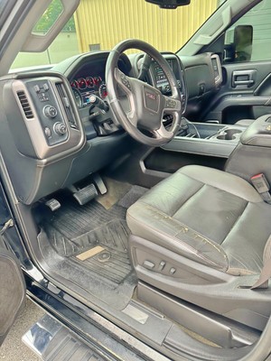 image 7 of interior