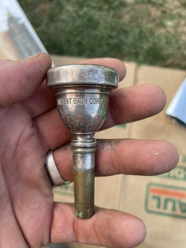 Vintage VINCENT BACH CORP 7 (no letter) Trumpet Mouthpiece