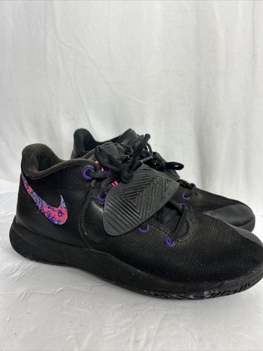 Nike Kyrie Irving Flytrap III Kids Size 6Y Black Basketball Nike Kyrie Irving Flytrap III Kids Size 6Y Black Basketball
