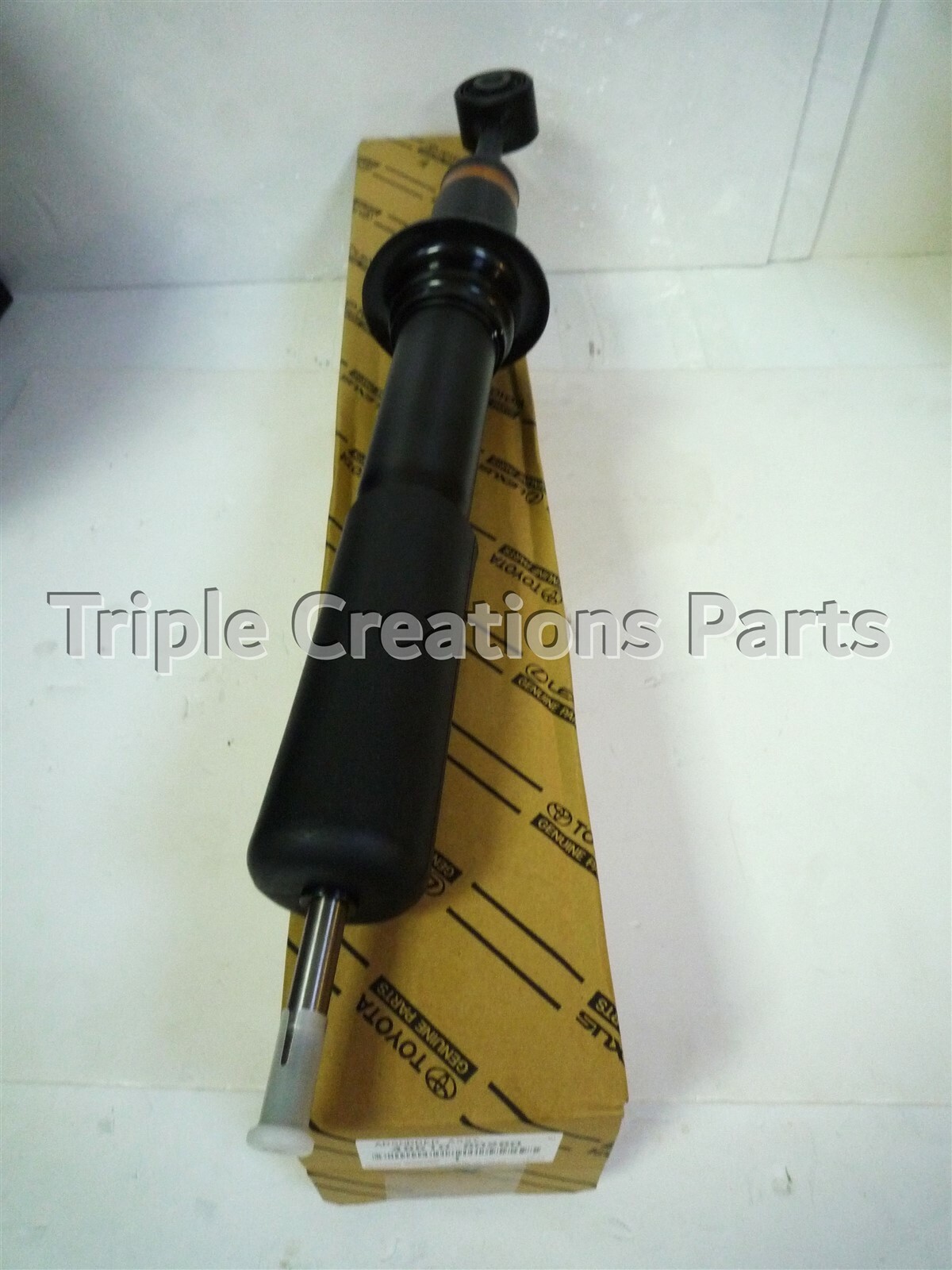 Toyota Genuine 4851060260 Absorber Assy Shock Front RH Or LH 48510
