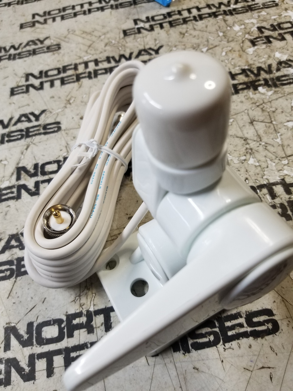 Navico Boat 1810 VHF Antenna Mount AA000223 - Picture 5 of 5