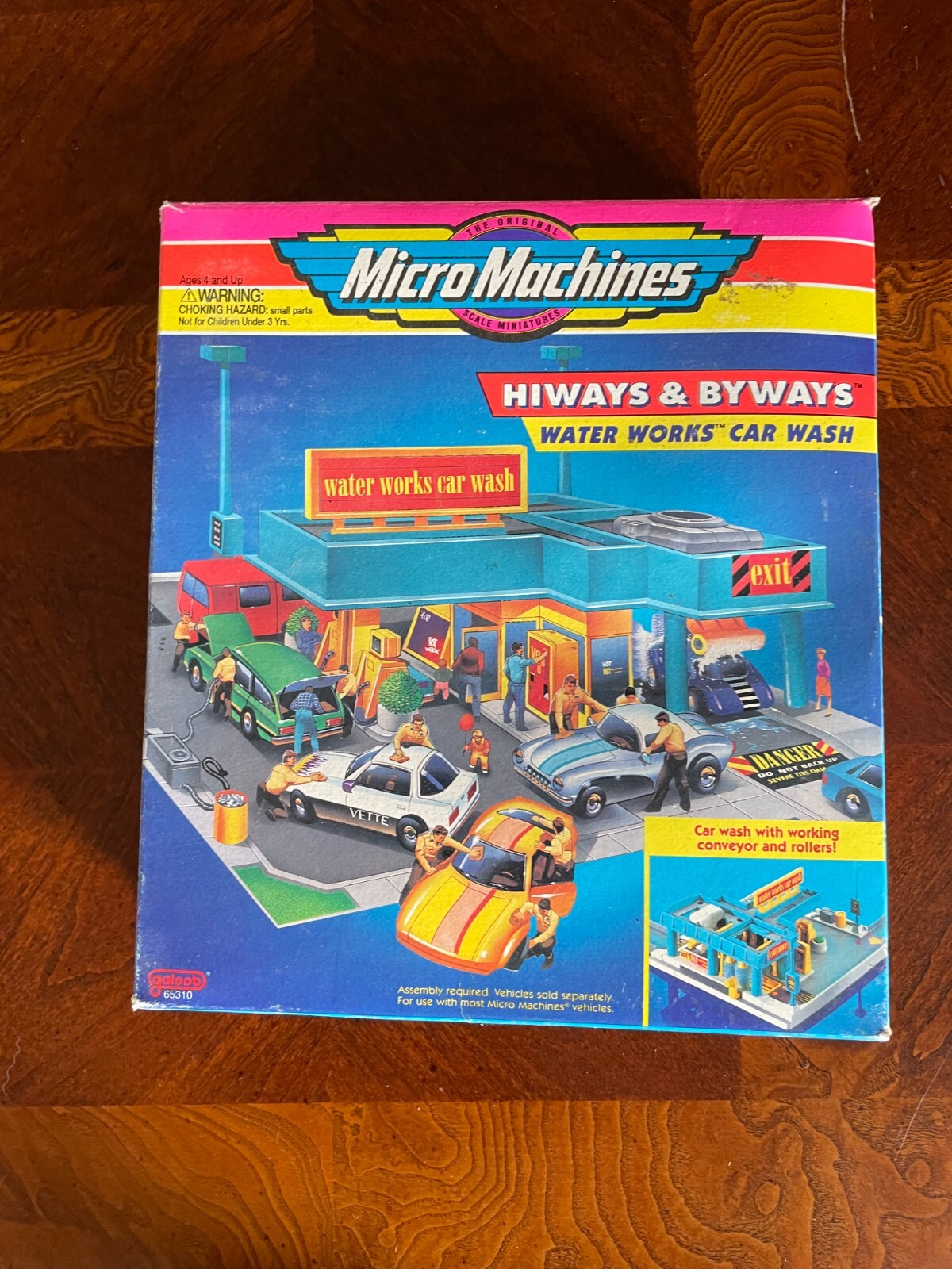 Micro Machines Hiways & Byways Water Works Car Wash Playset
