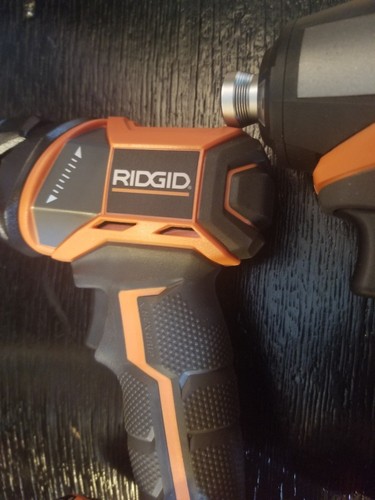 Ridgid Gen5x 1/4 Impact Driver With Gen5x Flashlight