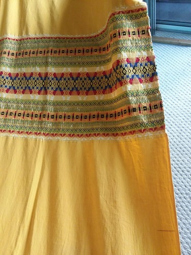 Beautiful Vintage Linen Embroidery With Metal Threads
