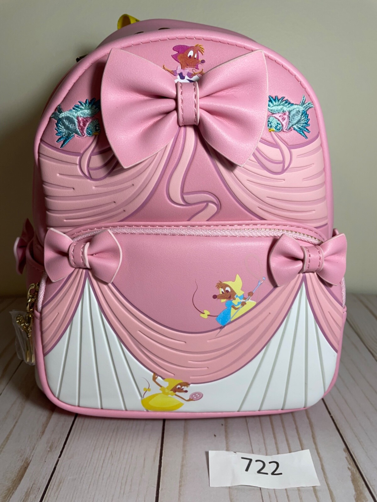【Loungefly】Disneyland 70周年 レトロ ミキフレ クロスボディ Loungefly】Disneyland 70周年 レトロ ミキフレ クロスボディ
