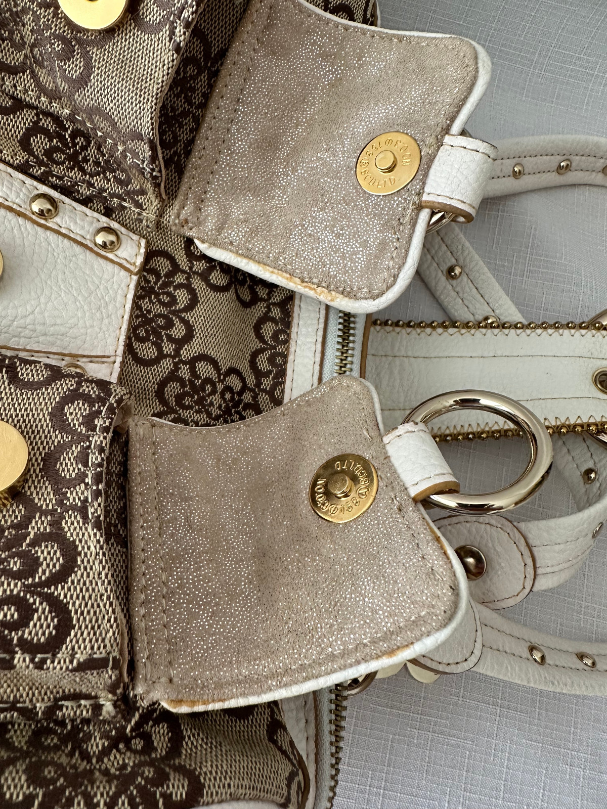 Kathy Van Zeeland Brown/Cream color- Med size shoulder bag