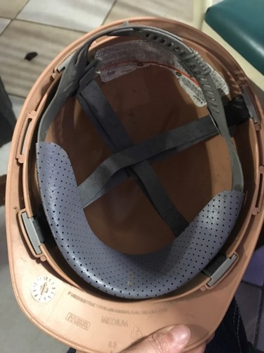 MSA V-Gard hard hat helmet used condition Medium