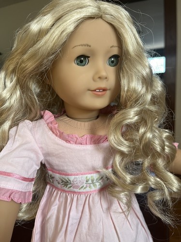 American Girl Doll 18" Doll in Caroline Abbott w/ Meet Dress